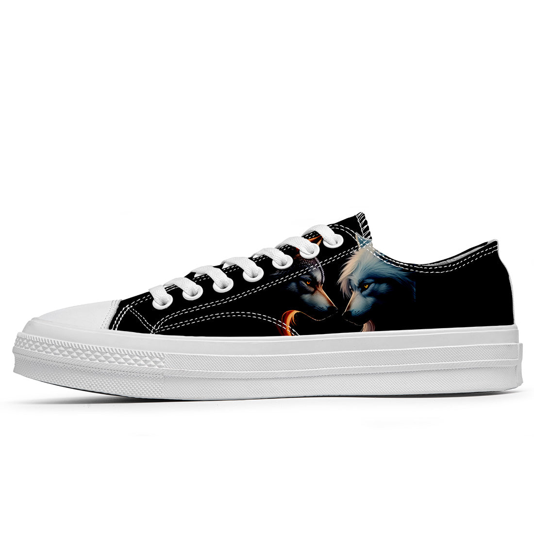 Highlight Your Fashion With Men's and Women's Low-Top Canvas Shoes Wolf