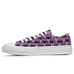 Highlight Your Fashion With Men's and Women's Low-Top Canvas Shoes Wolf