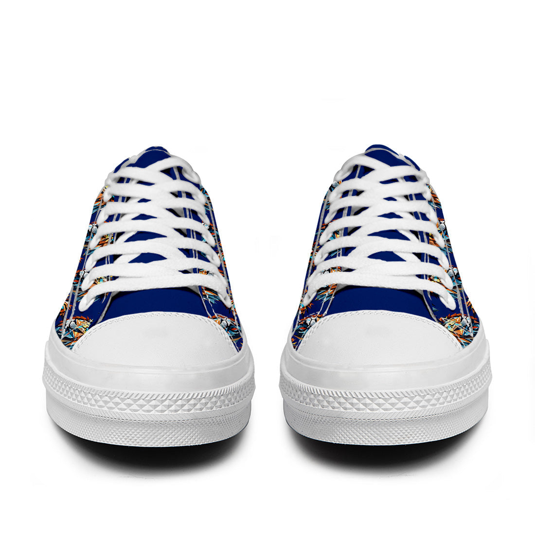 Highlight Your Fashion With Men's and Women's Low-Top Canvas Shoes Lion