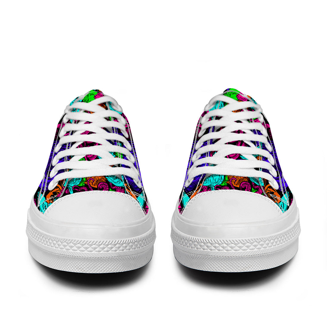 Highlight Your Fashion With Men's and Women's Low-Top Canvas Shoes  Fish