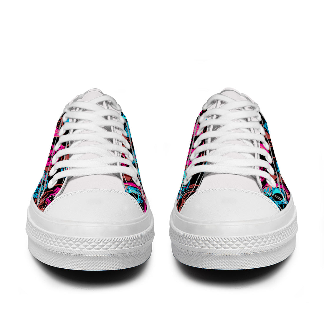Highlight Your Fashion With Men's and Women's Low-Top Canvas Shoes Skeleton