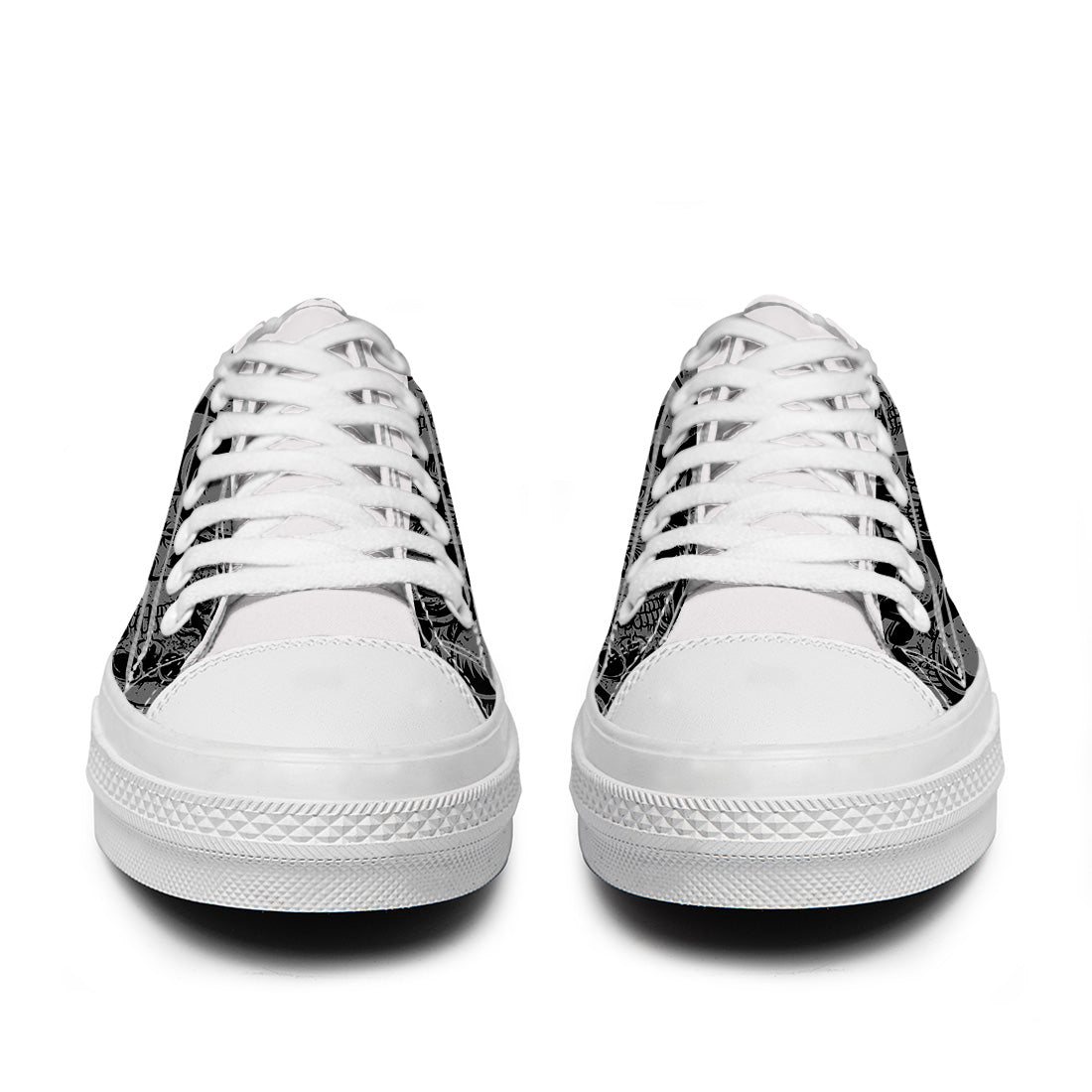Highlight Your Fashion With Men's and Women's Low-Top Canvas Shoes Skeleton