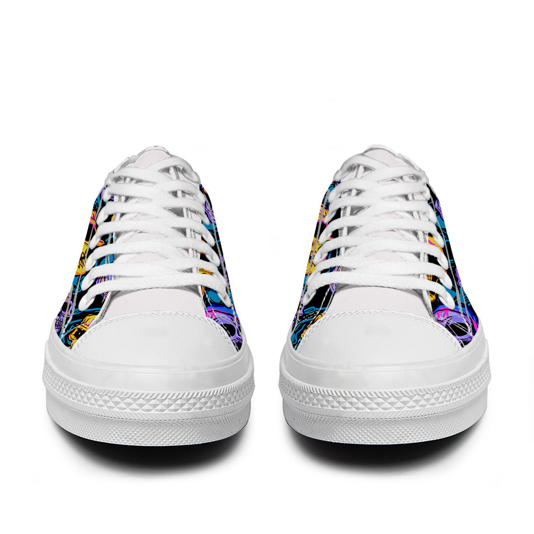 Highlight Your Fashion With Men's and Women's Low-Top Canvas Shoes Skeleton
