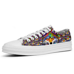 Highlight Your Fashion With Men's and Women's Low-Top Canvas Shoes Wolf