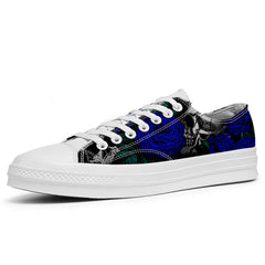 Highlight Your Fashion With Men's and Women's Low-Top Canvas Shoes Skeleton