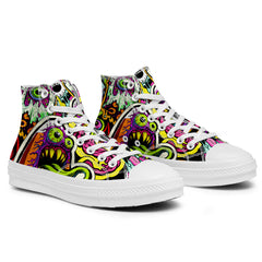 Highlight Your Fashion With Men's and Women's Mid-Top Canvas Shoes