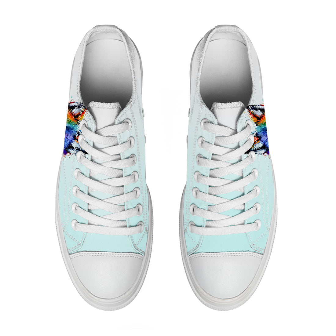 Highlight Your Fashion With Men's and Women's Low-Top Canvas Shoes Wolf