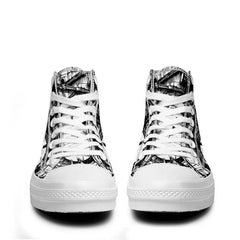Highlight Your Fashion With Men's and Women's Mid-Top Canvas Shoes