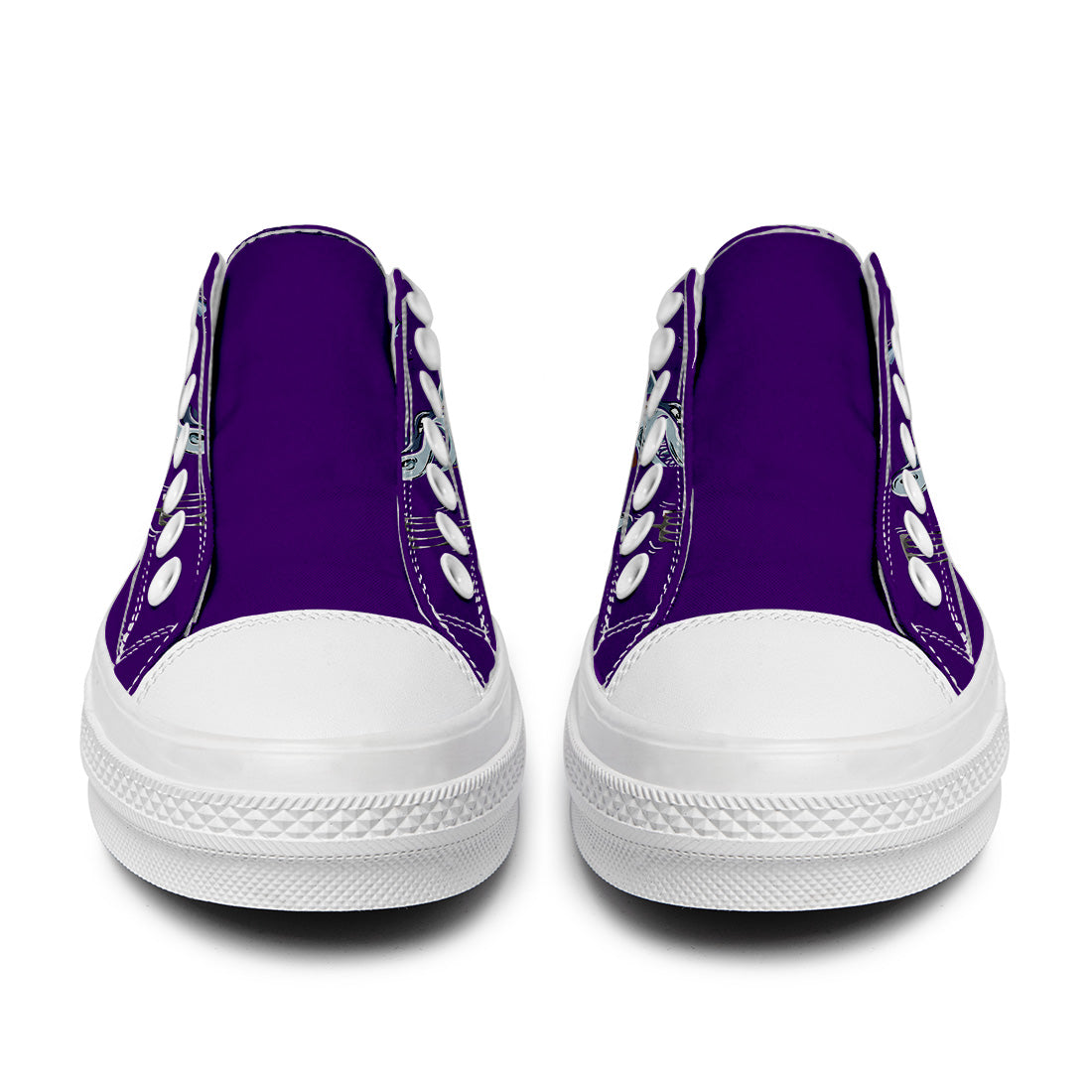 Highlight Your Fashion With Men's and Women's Low-Top Canvas Shoes Shark